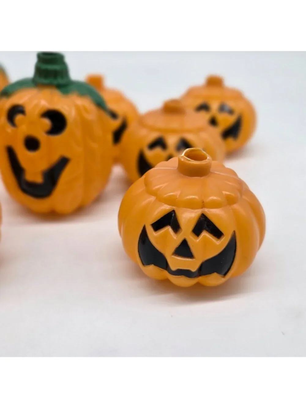 Mini Pumpkin Jack-O-Lantern String Light Covers Plastic Halloween Lot of 10